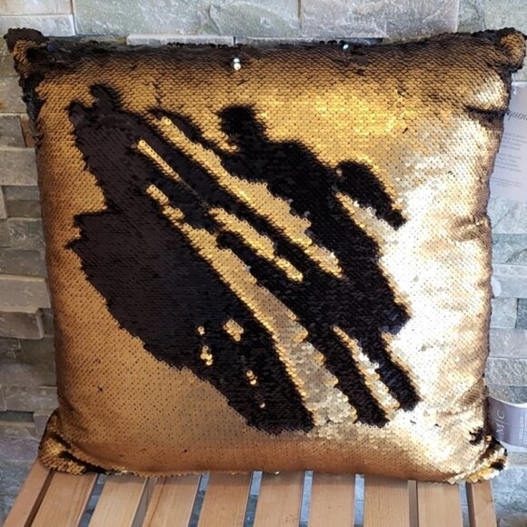 Milano Sparkling Sequin Pillow - Picture 3 of 4